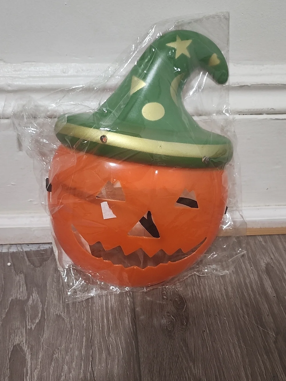 Halloween Jack-O'-Lantern Candy Bucket with Green Witch Hat Mask